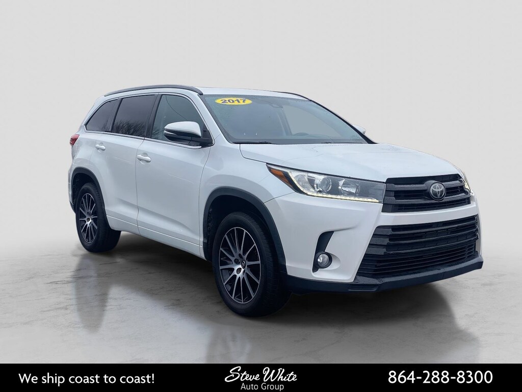 Used 2017 Toyota Highlander SE V6 SUV