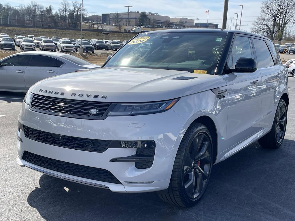 Used 2024 Land Rover Range Rover Sport Dynamic SE SUV