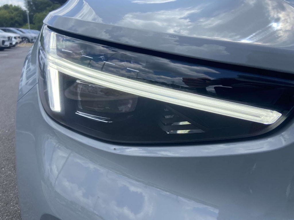 New 2026 Volvo XC40 B5 Plus SUV