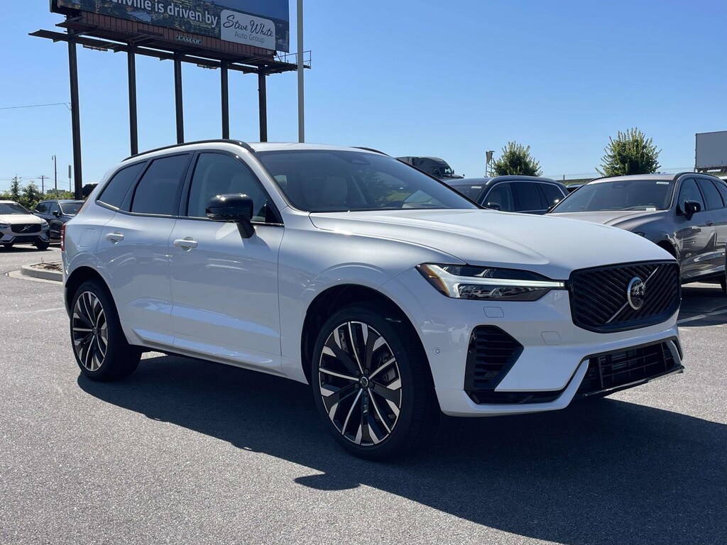 New 2026 Volvo XC60 plug-in hybrid T8 Ultra SUV