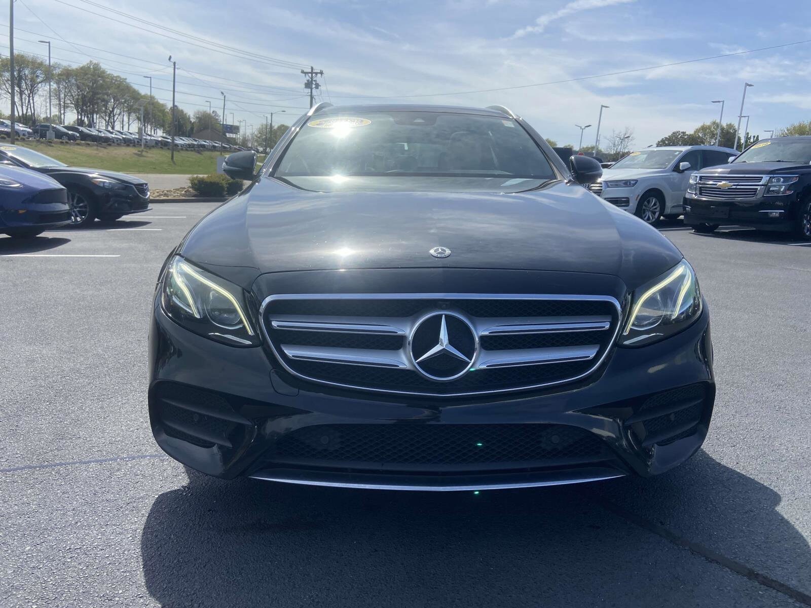 2019 Mercedes Benz E 450 4MATIC Wagon Sedan photo 2