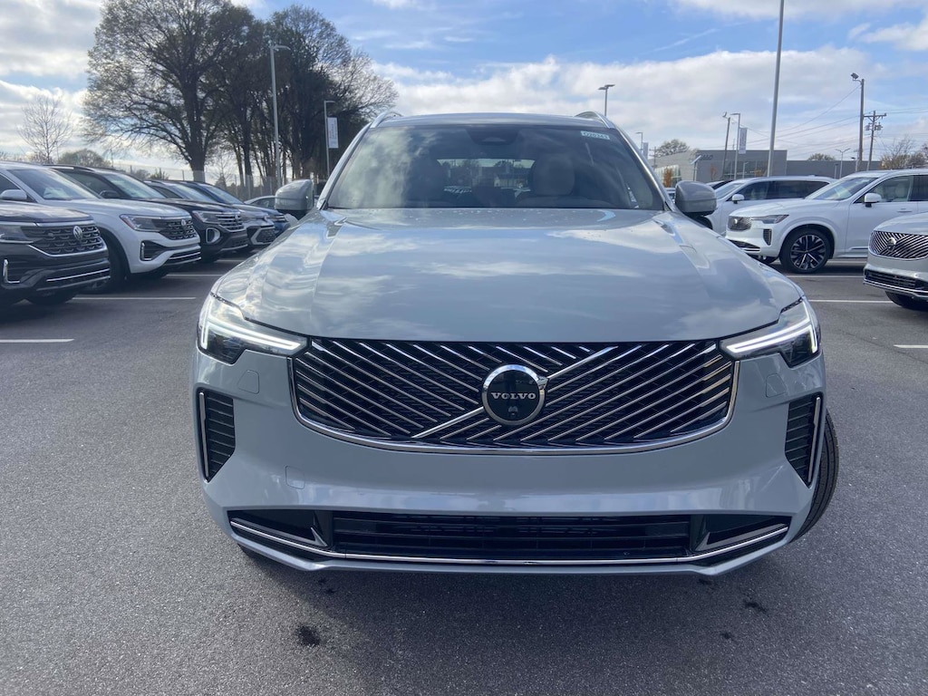 New 2026 Volvo XC90 B6 Plus 7-Seater SUV