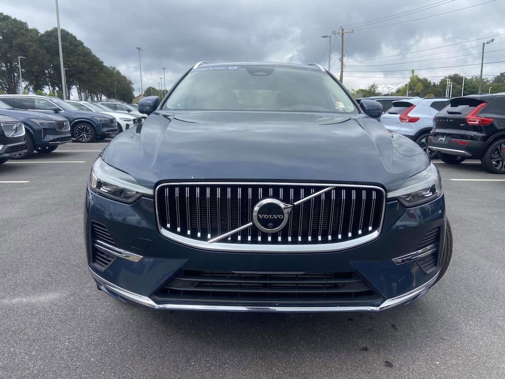 Certified 2023 Volvo XC60 Recharge Plug-In Hybrid Ultimate Bright SUV