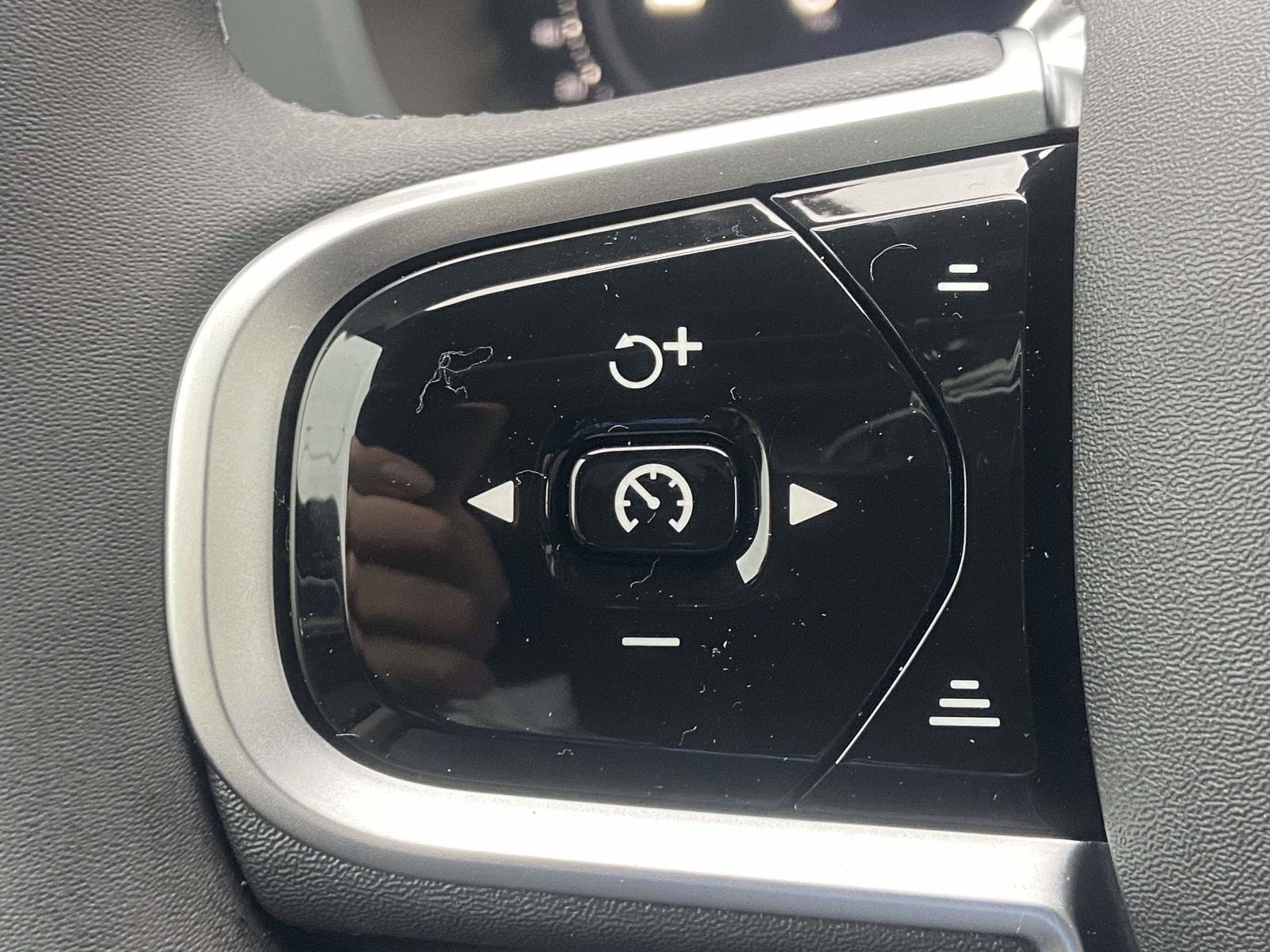 2026 Volvo XC60 Core - Photo 23