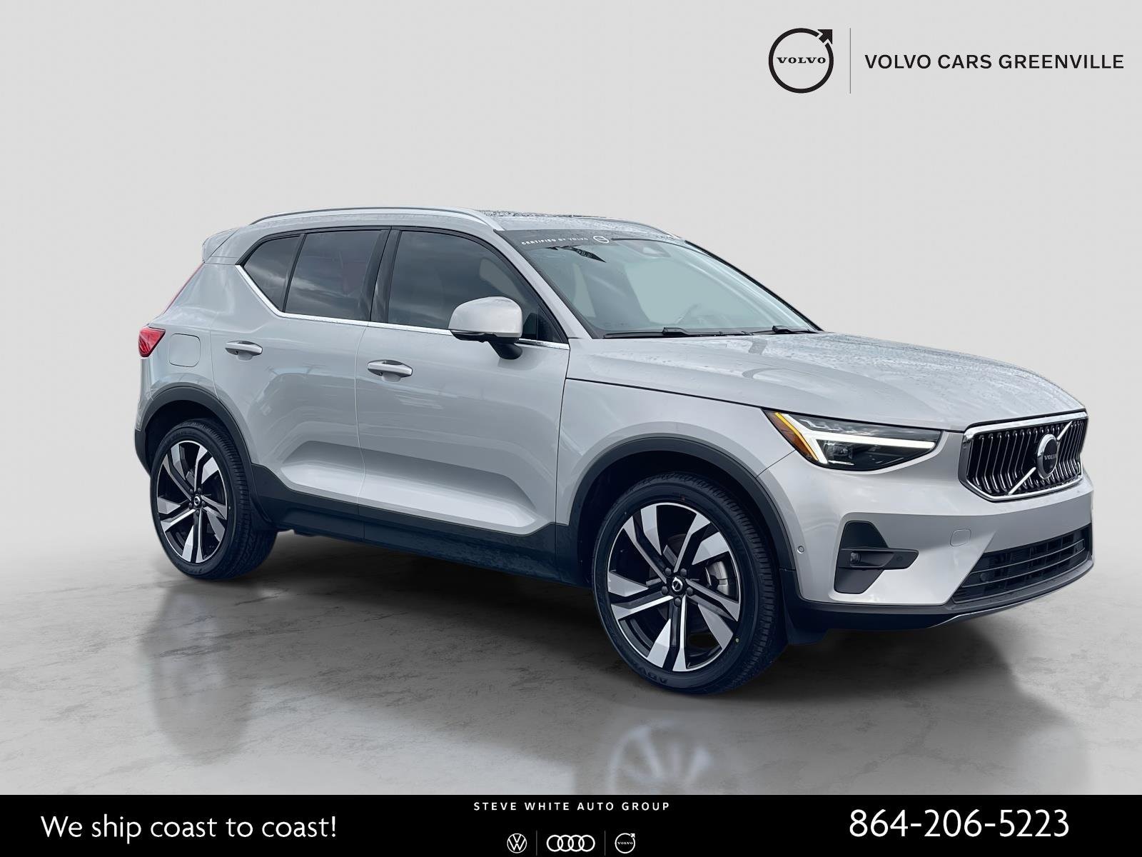 2023 Volvo XC40 B5 Ultimate Bright Theme AWD