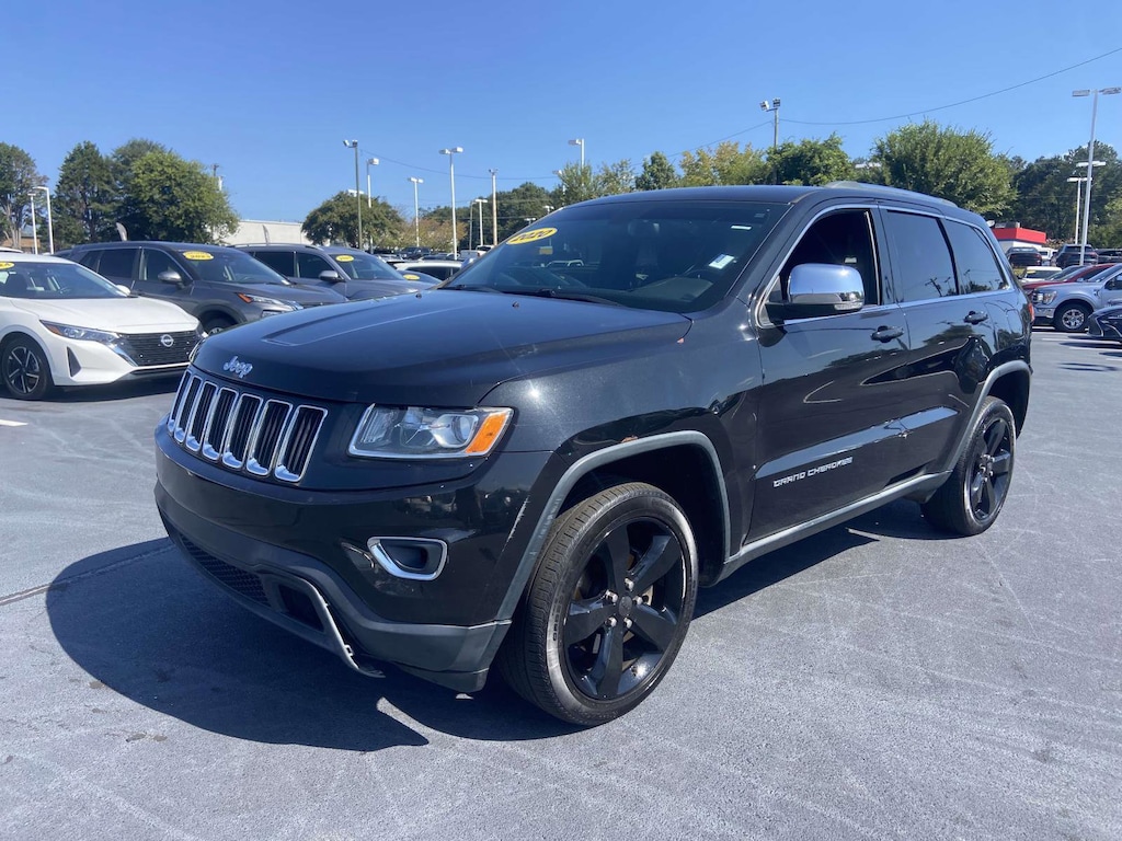 Used 2015 Jeep Grand Cherokee Laredo 4x4 SUV
