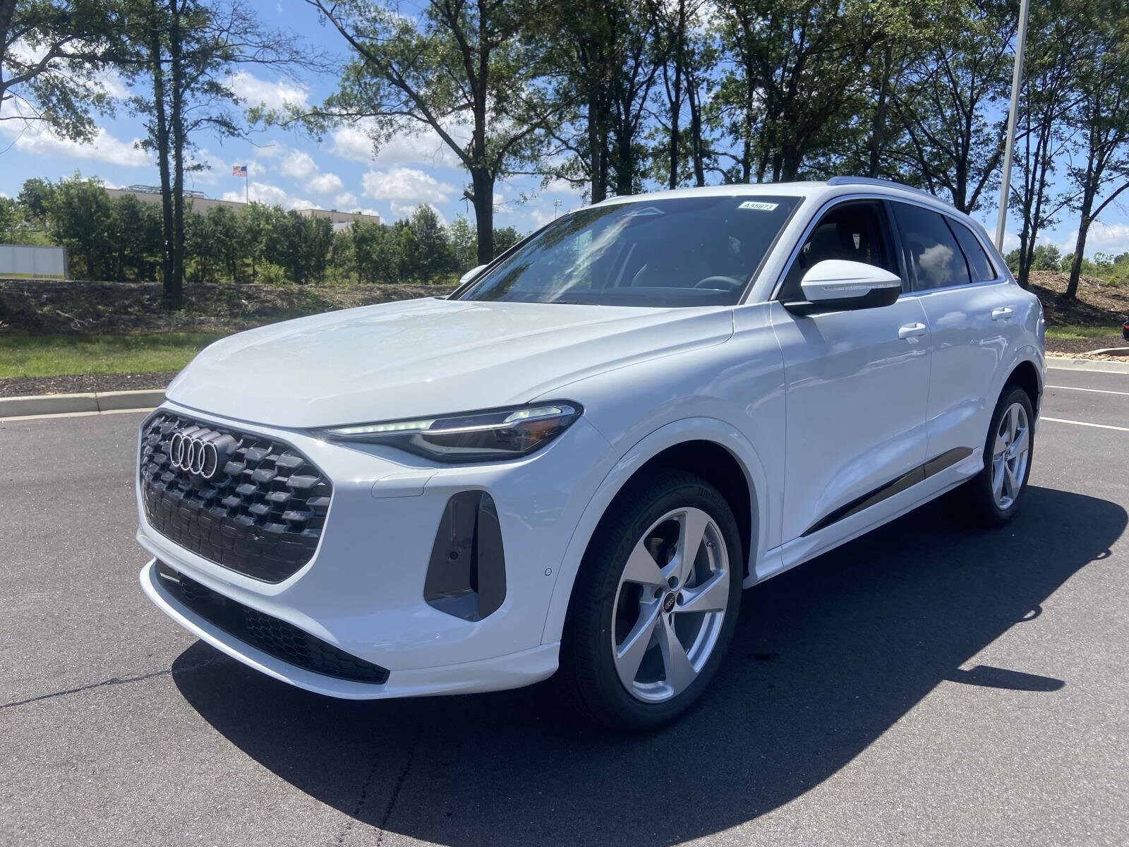 2025 Audi Q5 Premium Plus TFSI photo 3