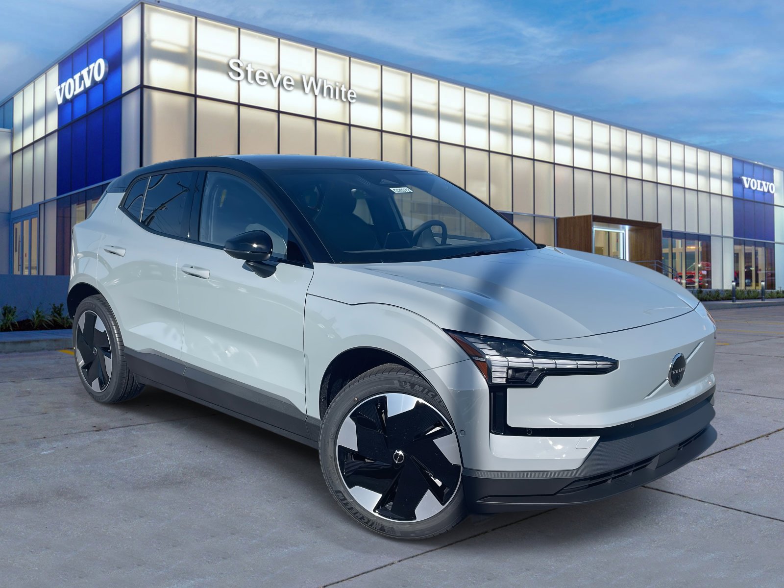 2026 Volvo EX30 Ultra's photo