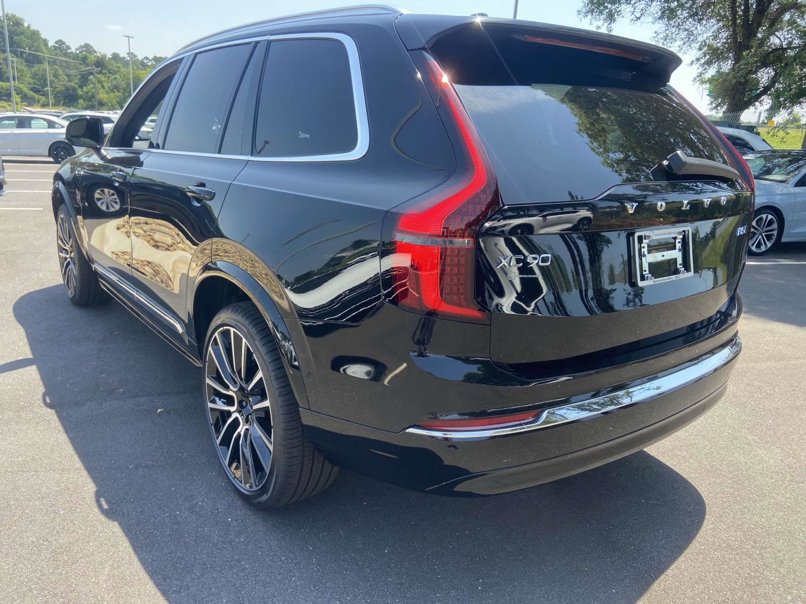 2026 Volvo XC90 Plus - Photo 7
