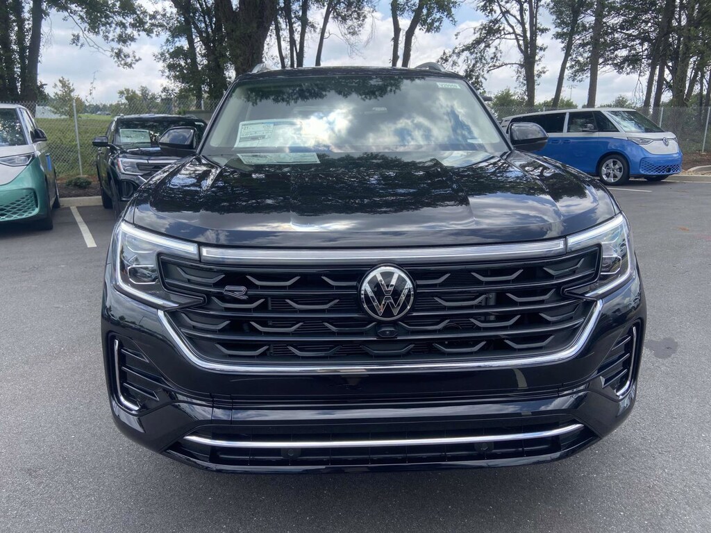 New 2026 Volkswagen Atlas 2.0T SEL Premium R-Line 2.0T SEL Premium R-Line 4MOTION