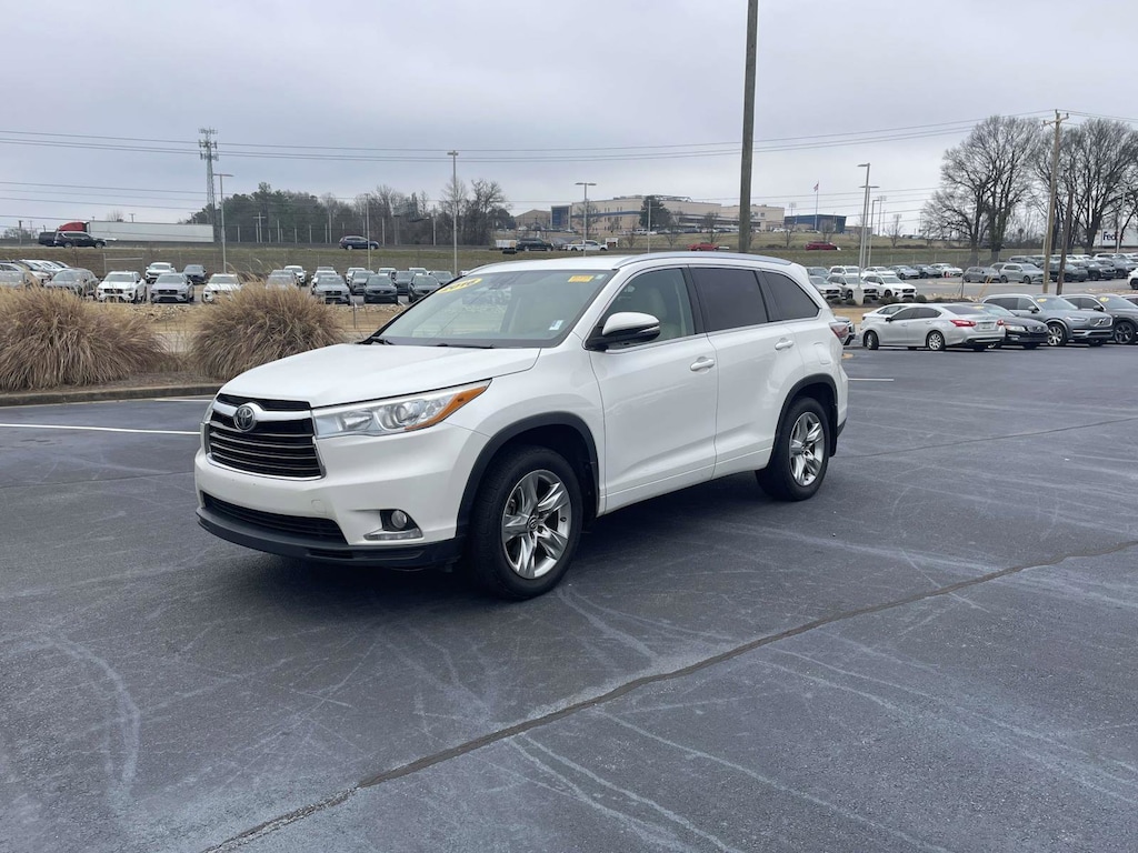 Used 2016 Toyota Highlander Limited V6 SUV