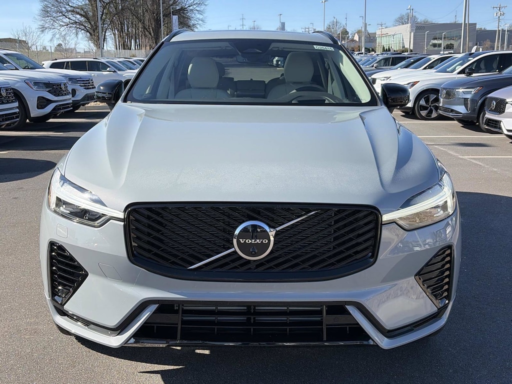 New 2026 Volvo XC60 plug-in hybrid T8 Ultra SUV