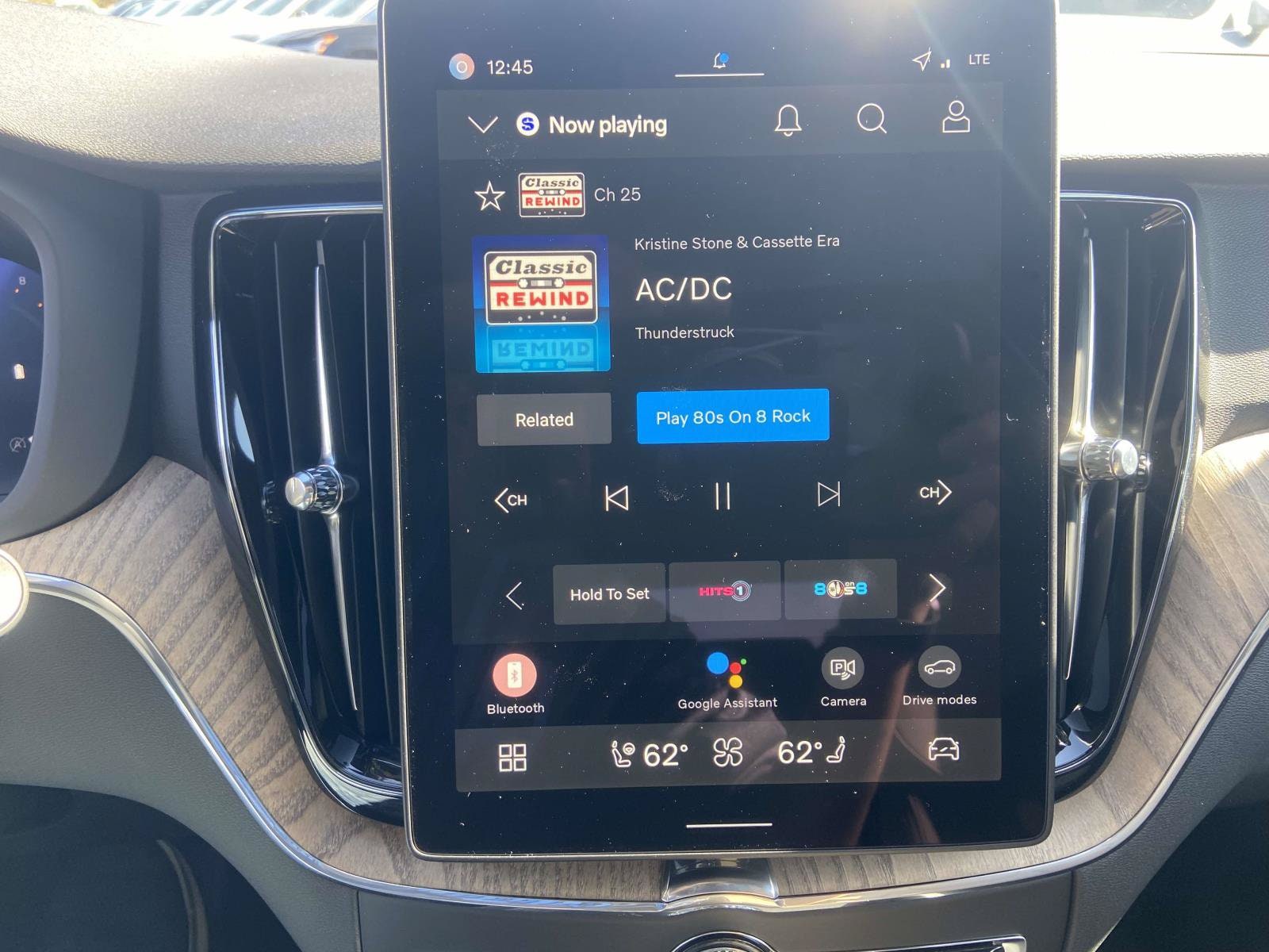 2026 Volvo XC60 Plus - Photo 26