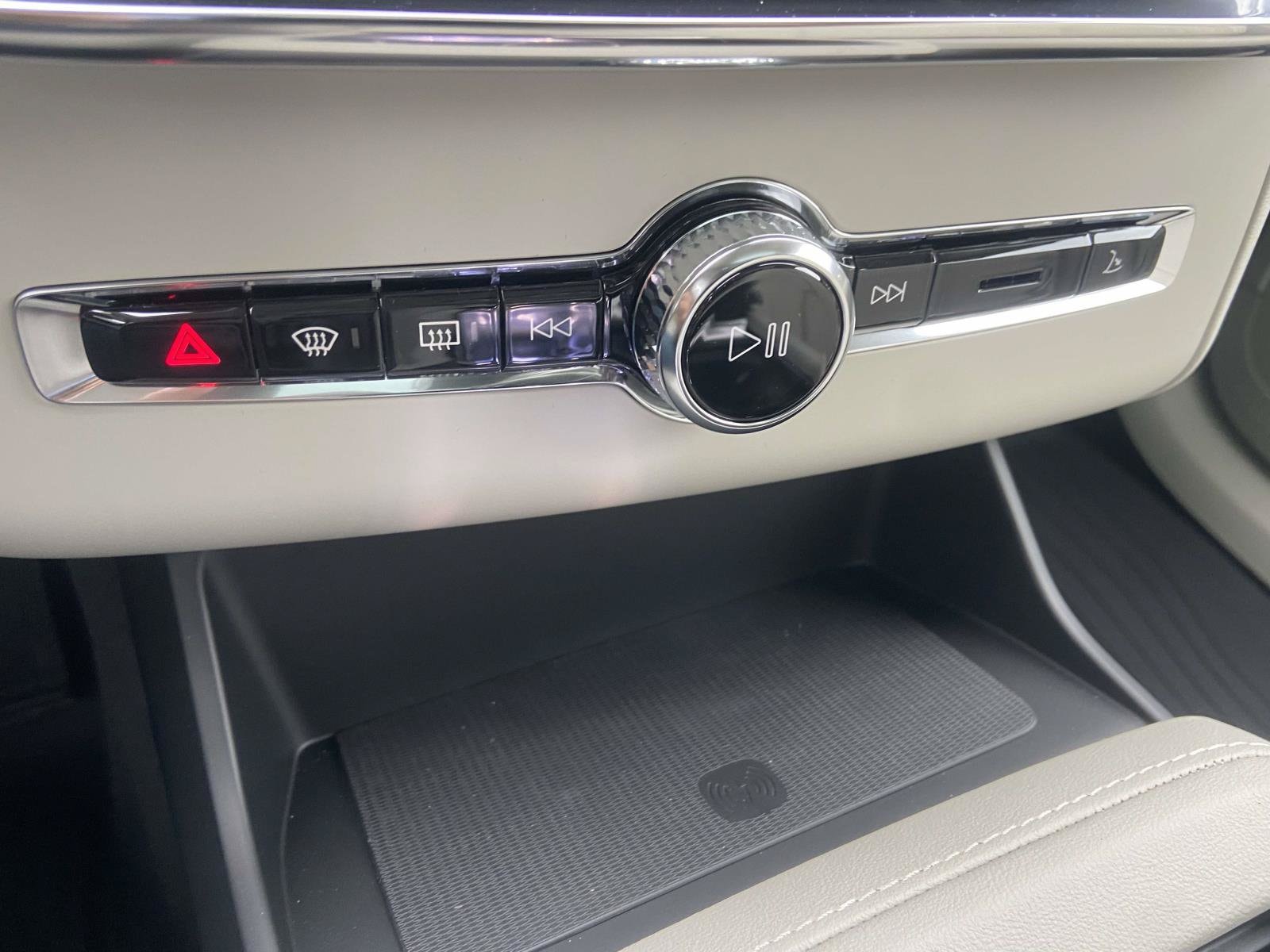2026 Volvo XC90 Ultra - Photo 29