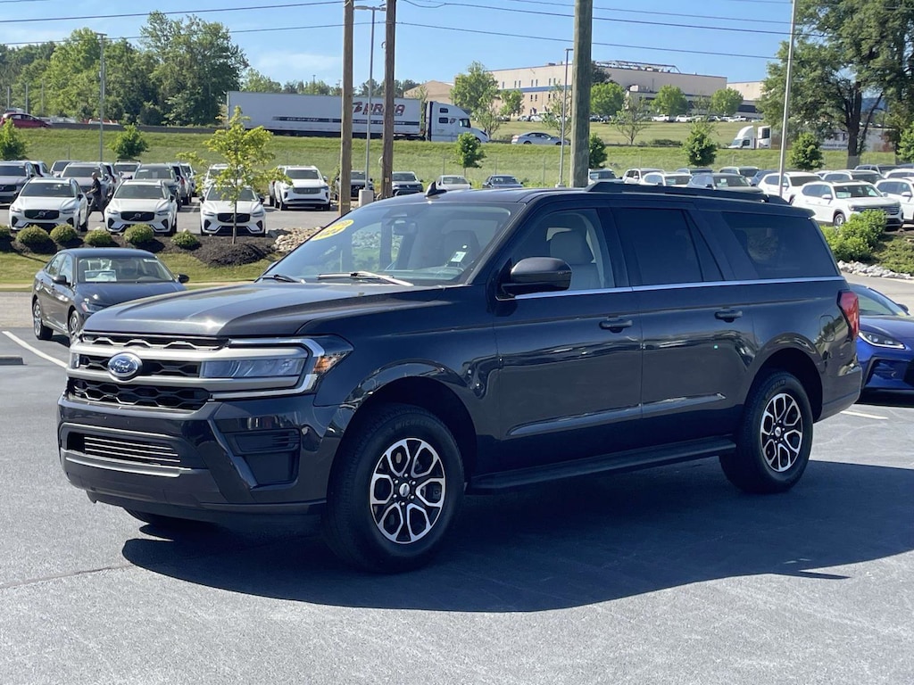 Used 2024 Ford Expedition Max XLT SUV
