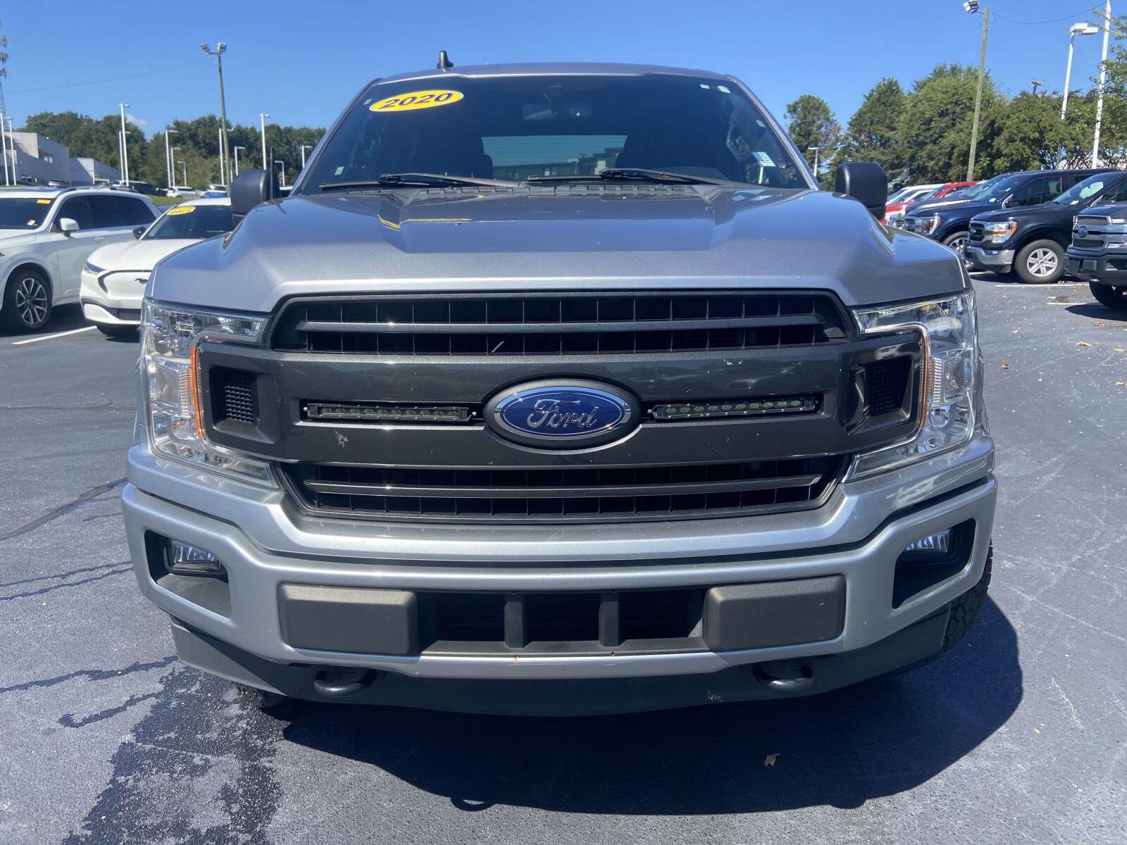 2020 Ford F-150 XLT photo 2
