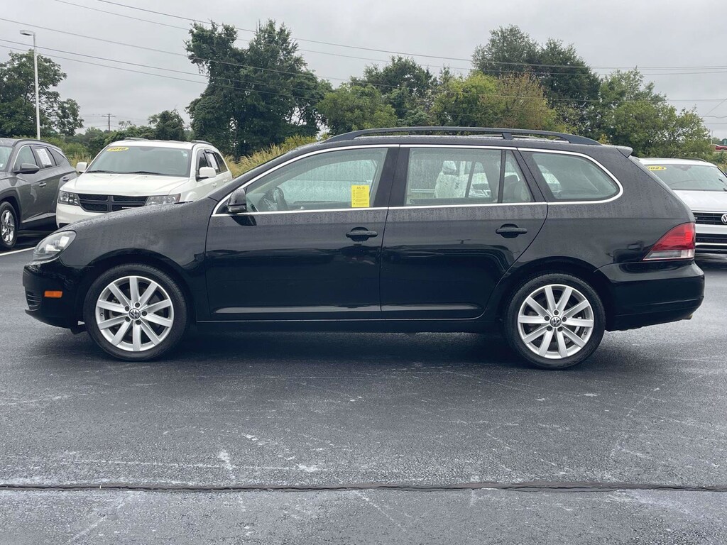 Used 2013 Volkswagen Jetta SportWagen 2.0L TDI w/Sunroof/Navigation Wagon