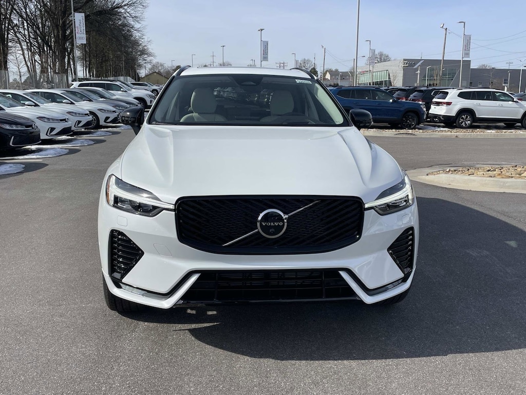 New 2026 Volvo XC60 B5 Ultra SUV