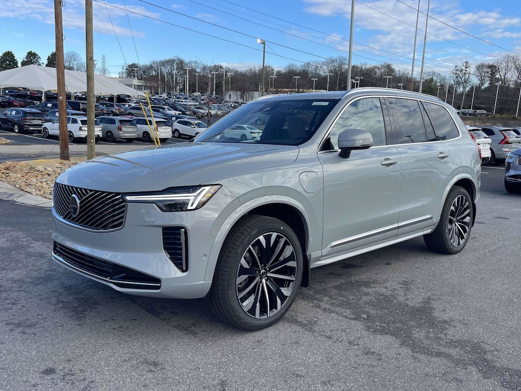 New 2026 Volvo XC90 plug-in hybrid T8 Plus 7-Seater SUV