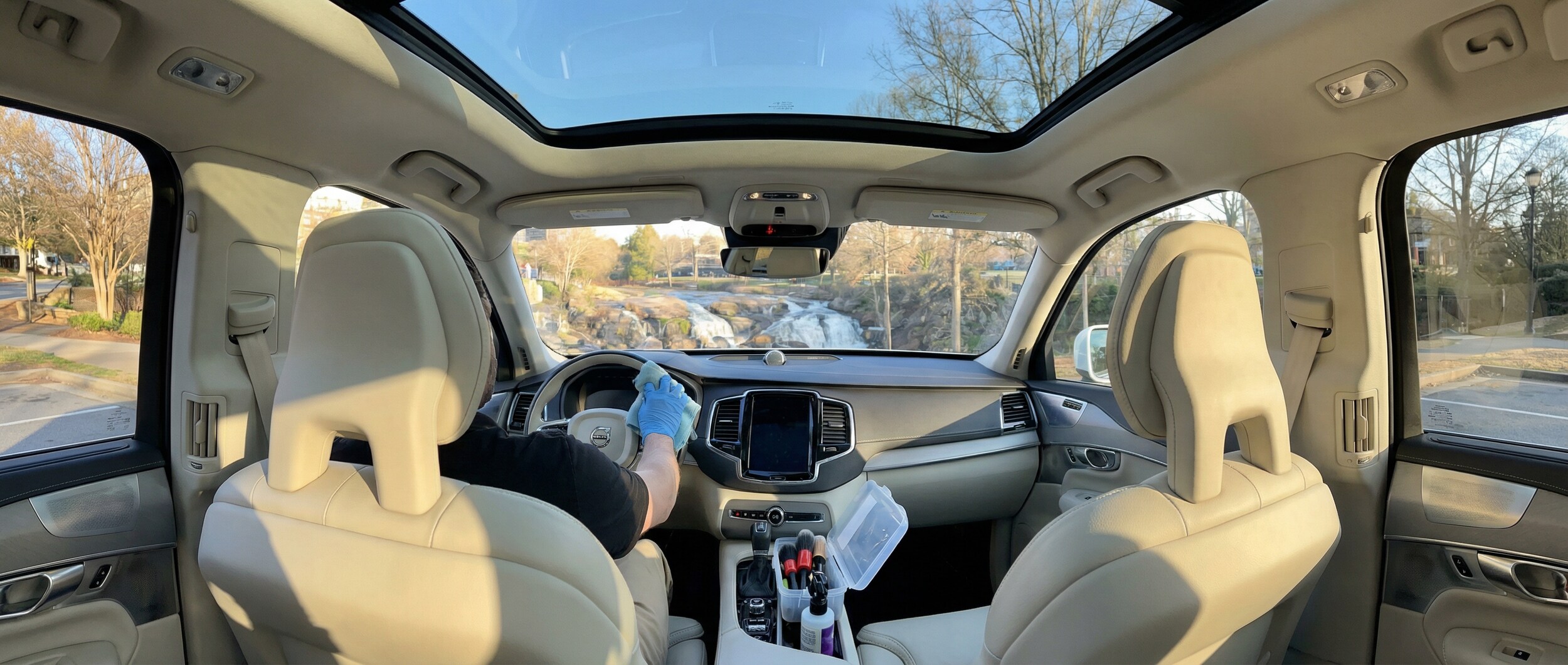 Volvo interior spring cleaning guide for Greenville, SC drivers