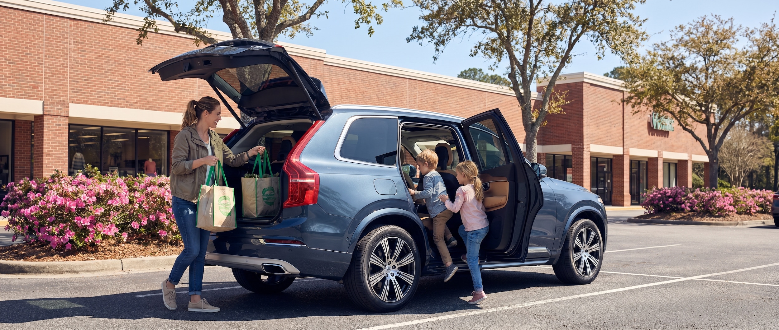 Volvo XC90 family features for moms in Greenville, SC