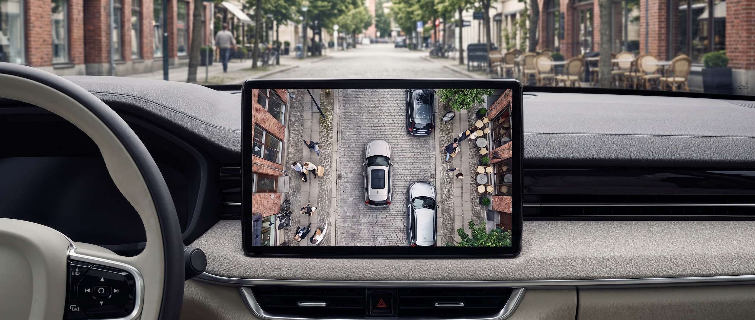 Volvo 360-degree camera parking system display in Greenville, SC