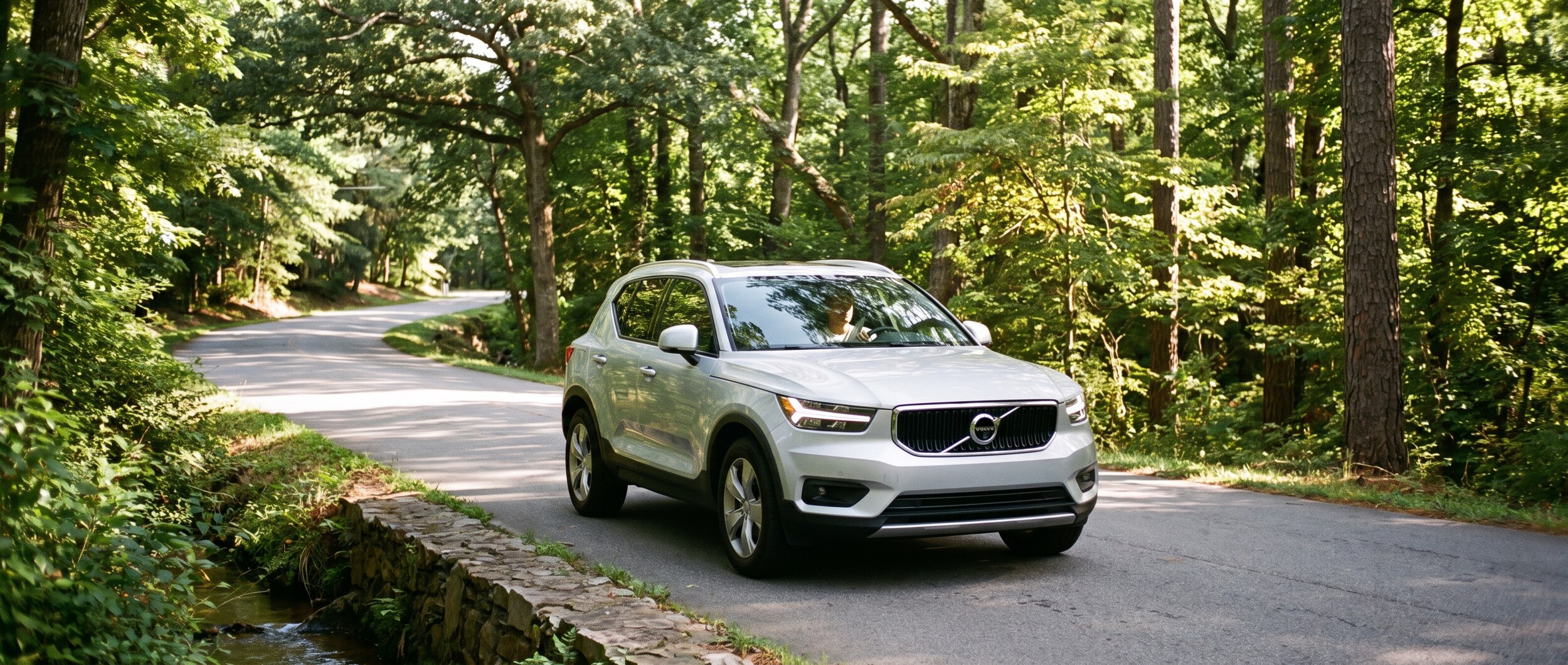 Volvo XC40 fuel efficiency for daily commutes in Greenville, SC