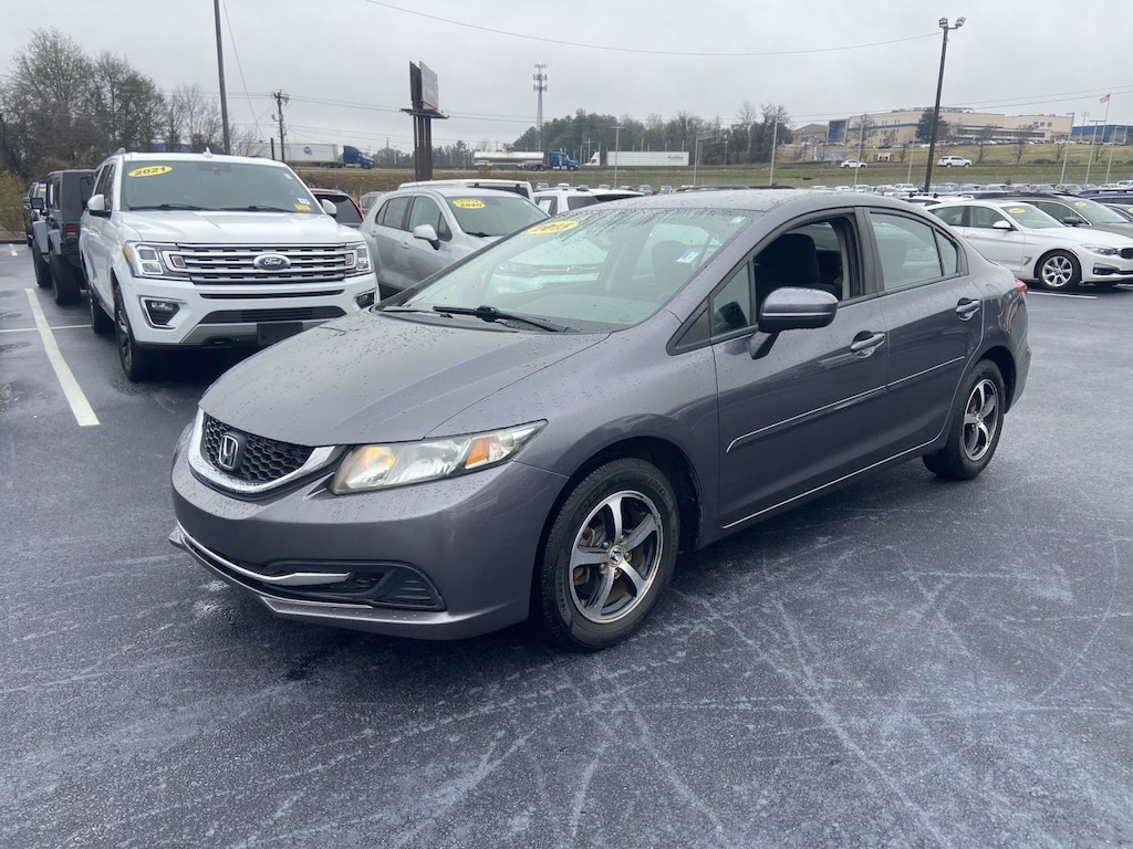 Used 2015 Honda Civic SE Sedan