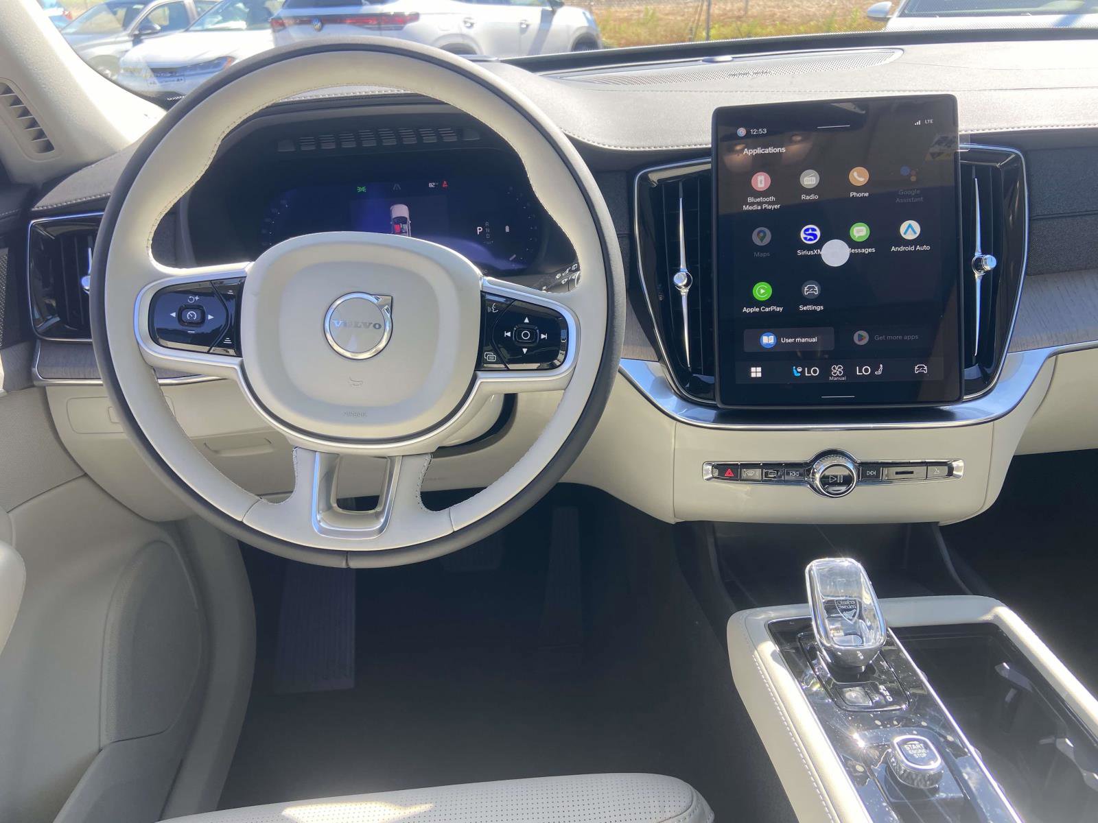 2026 Volvo XC90 Ultra - Photo 14