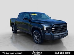 2023 Toyota Tundra SR5 3.5L V6 Truck CrewMax