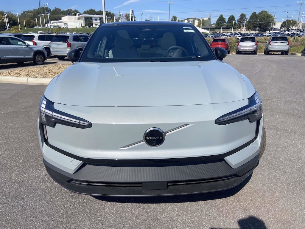 New 2025 Volvo EX30 Twin Motor Ultra SUV