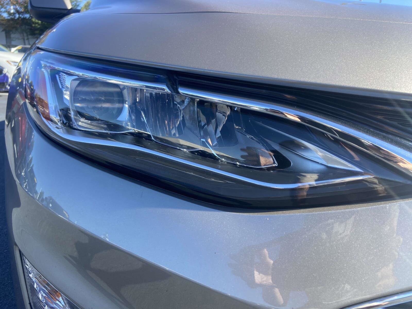 2024 Chevrolet Malibu Premier 2LT photo 4