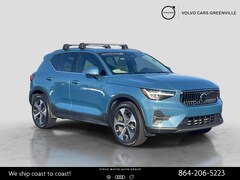 2023 Volvo XC40