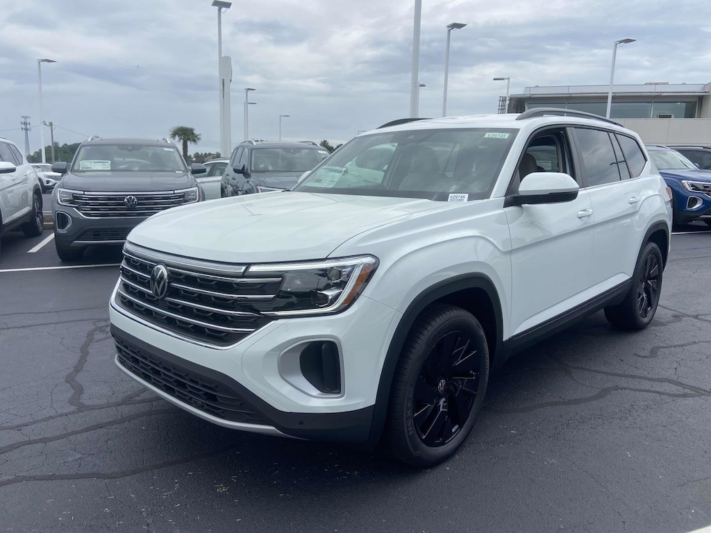 New 2025 Volkswagen Atlas 2.0T SE w/Technology 2.0T SE w/Technology 4MOTION