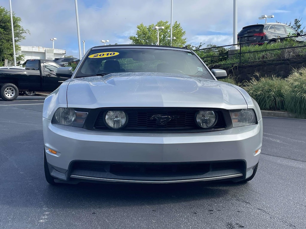 Used 2010 Ford Mustang Convertible