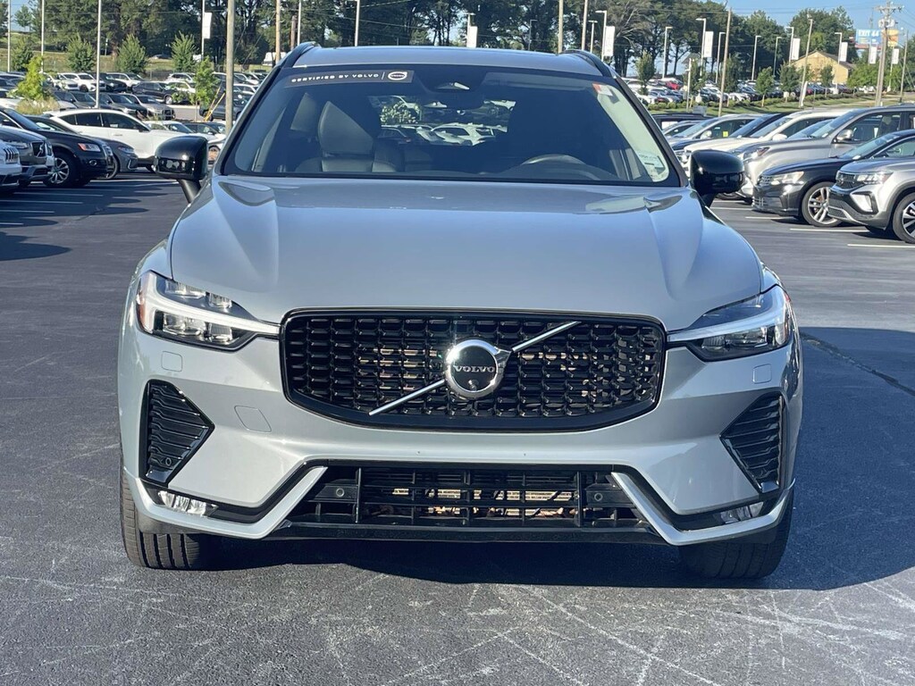 Used 2023 Volvo XC60 B5 AWD Plus Dark SUV