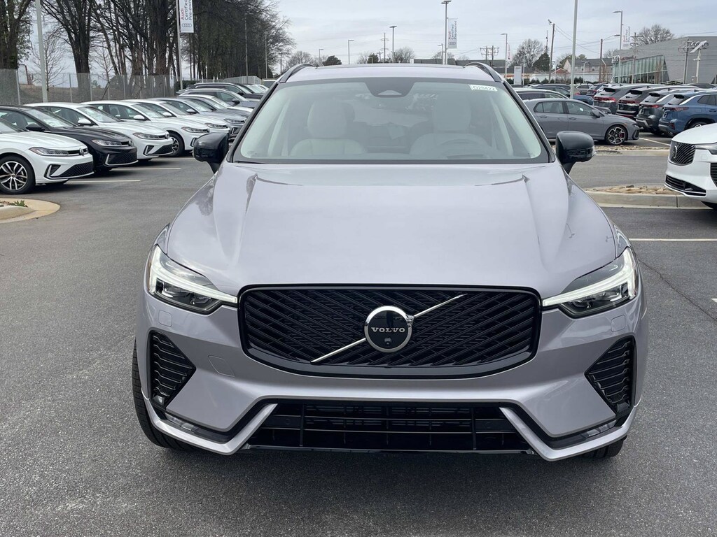 New 2026 Volvo XC60 B5 Ultra SUV