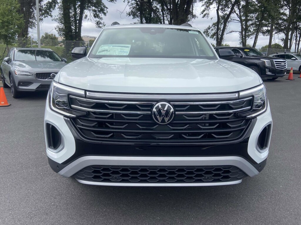New 2025 Volkswagen Atlas 2.0T Peak Edition 2.0T Peak Edition 4MOTION