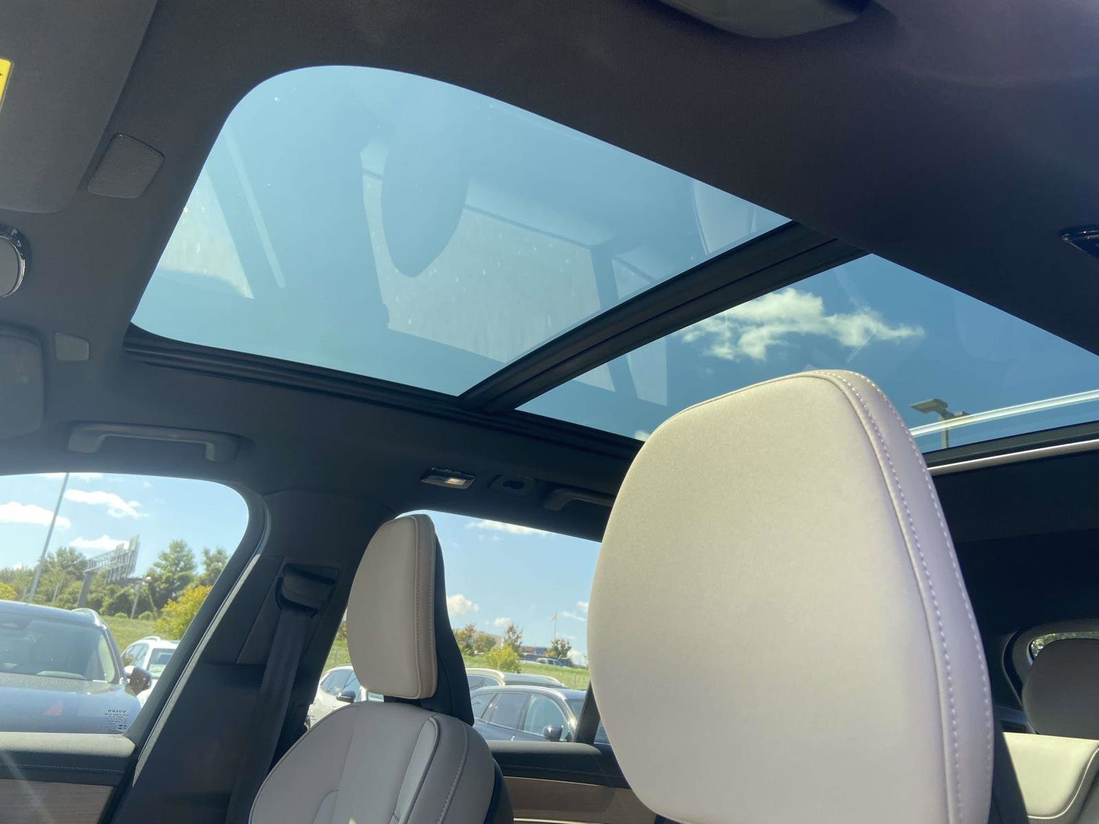 2026 Volvo XC90 Core - Photo 20