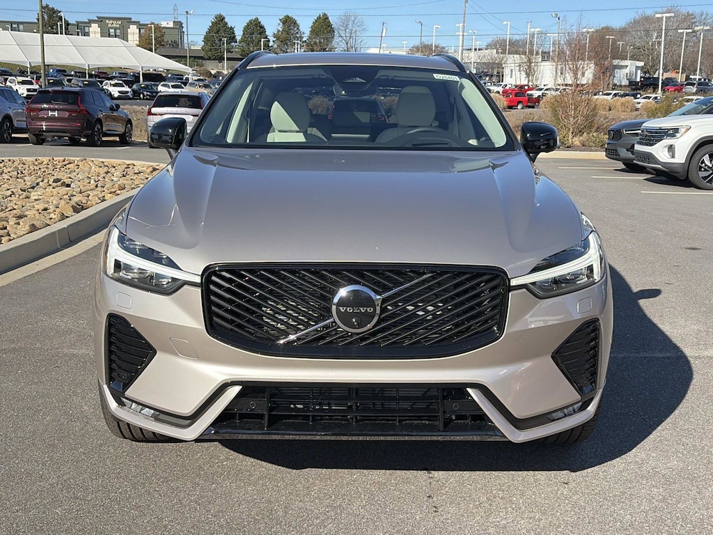 New 2026 Volvo XC60 B5 Ultra SUV