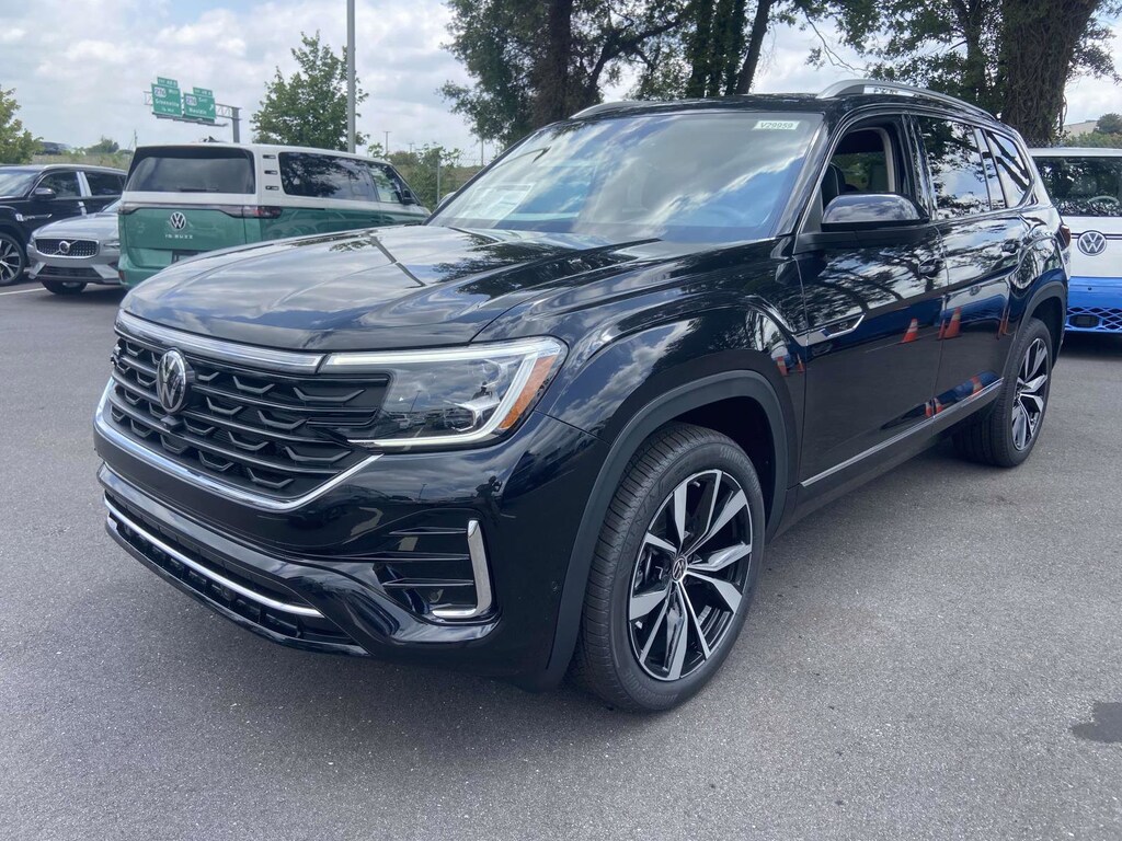 New 2026 Volkswagen Atlas 2.0T SEL Premium R-Line 2.0T SEL Premium R-Line 4MOTION