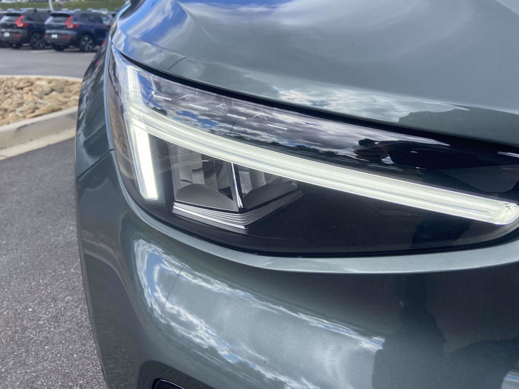 New 2026 Volvo XC40 B4 Plus SUV