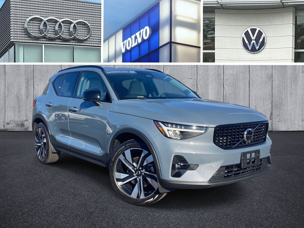 Certified 2023 Volvo XC40 B5 AWD Plus Dark SUV