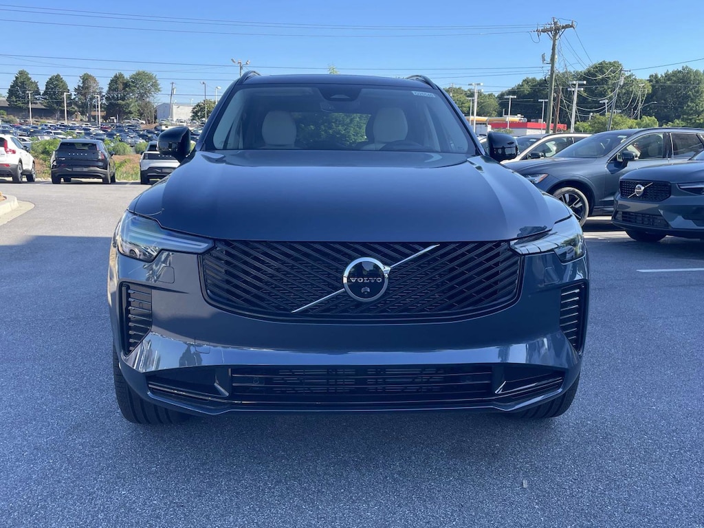 New 2026 Volvo XC90 B6 Ultra Dark Theme 6-Seater SUV