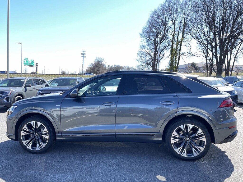 Used 2025 Audi Q8 55 Premium SUV