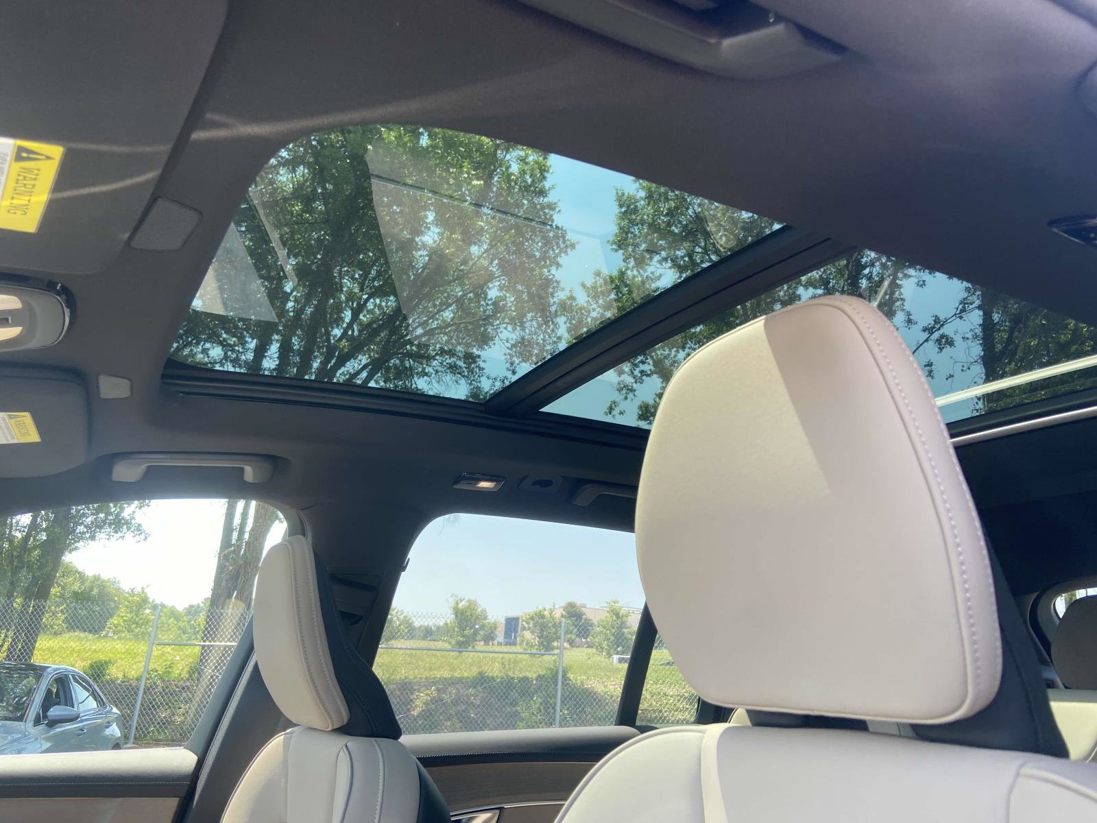 2026 Volvo XC90 Plus - Photo 20