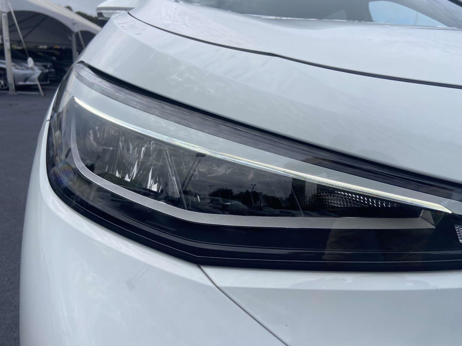 2024 Volkswagen ID.4 Pro photo 4