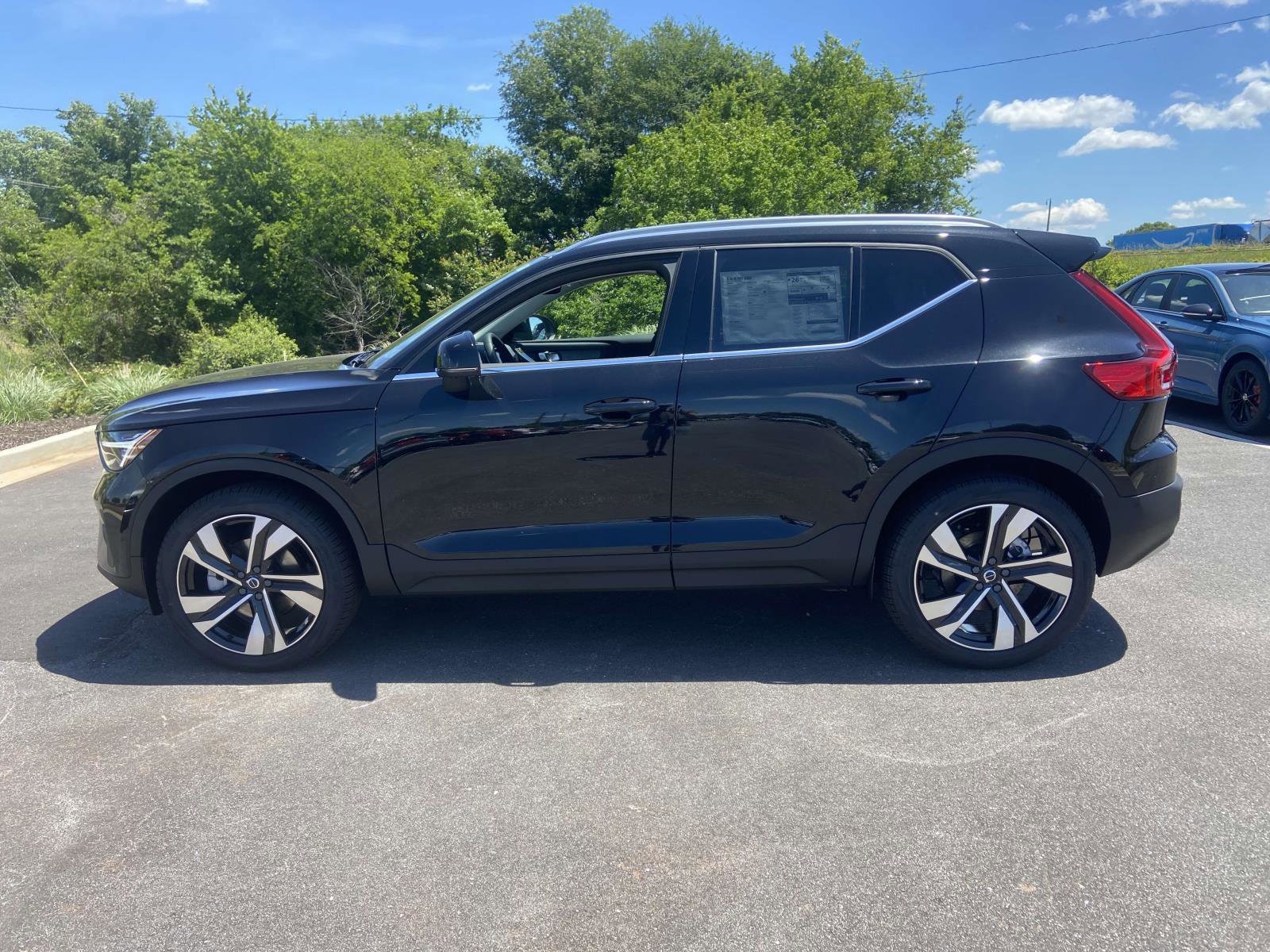 2025 Volvo XC40 Ultra - Photo 6