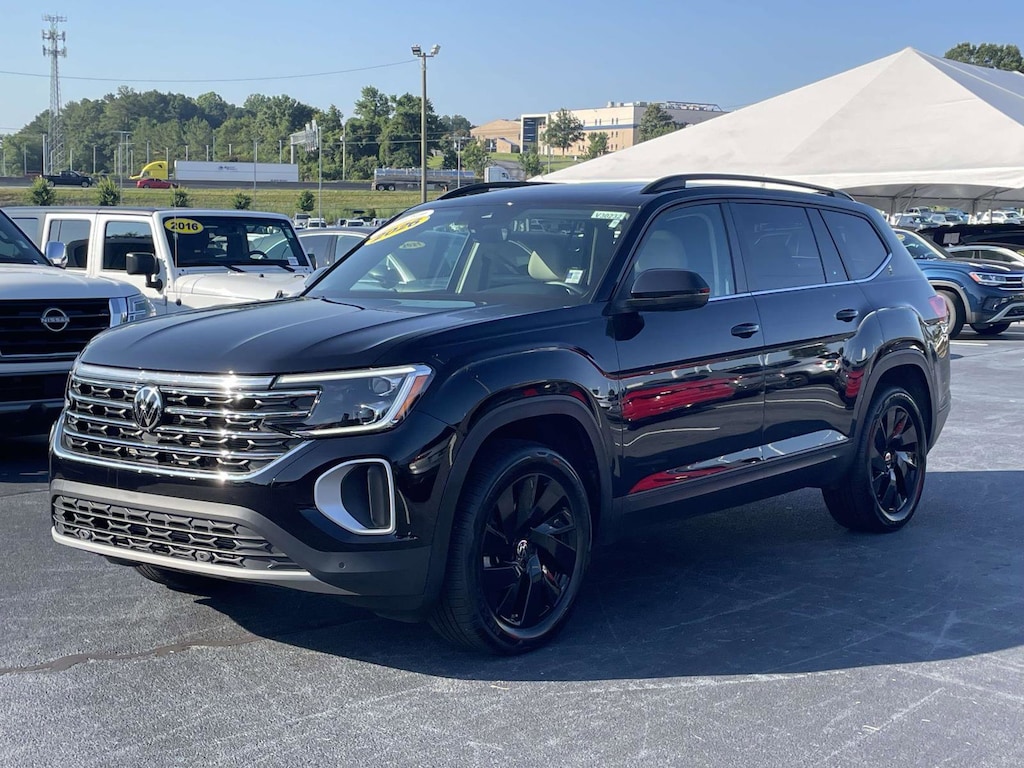 Used 2026 Volkswagen Atlas SE w/Technology SUV