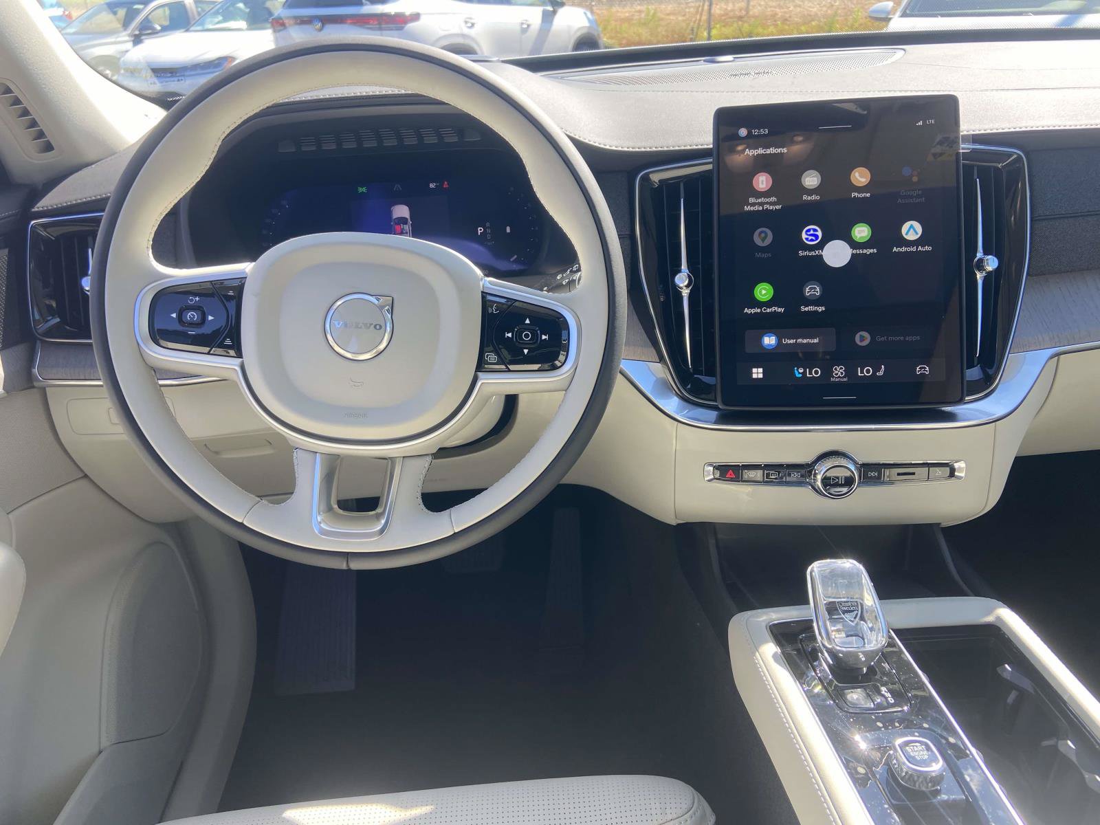 2026 Volvo XC90 Ultra - Photo 14